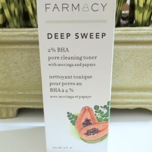 Farmacy Deep Sweep Toner - White and Green